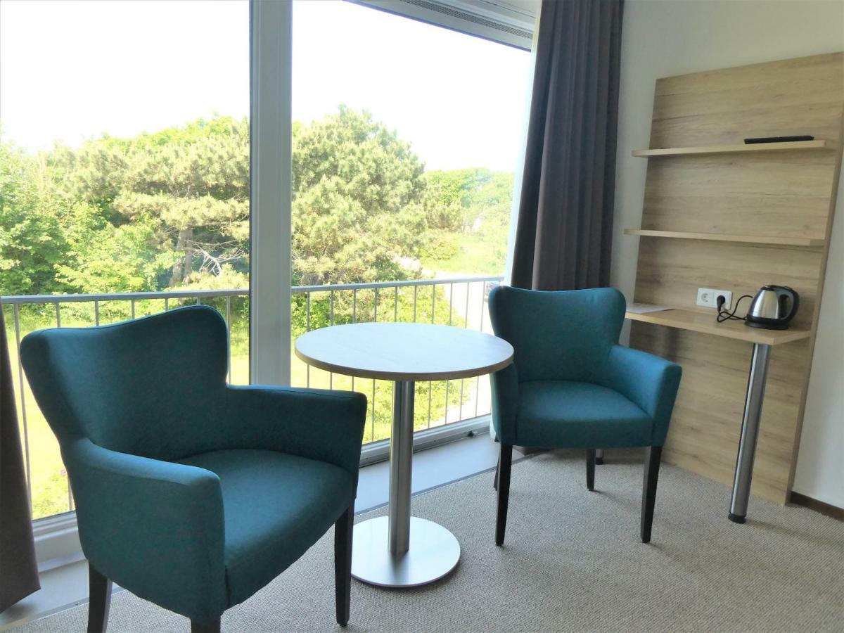 Strandhotel De Horn Калантсоог Екстериор снимка
